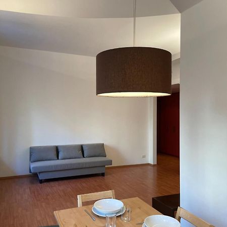 Accomodo Mib52 Bivano Sant'Ambrogio Милан Экстерьер фото